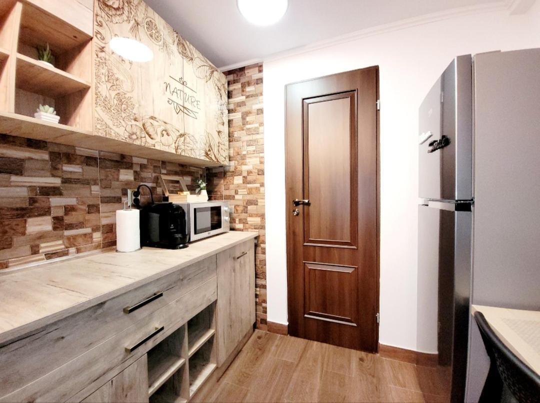 Ferienwohnung Rose Garden House Bukarest Exterior foto